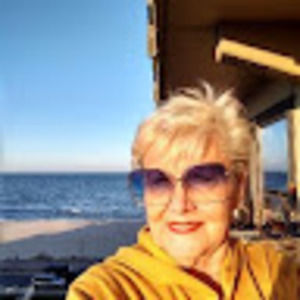 Meet your Posher, Carol